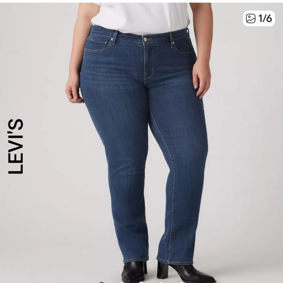 Levi's Denim - Levi's  Women’s Classic Straight Stretch Indigo Denim Jeans Size 22 W